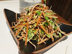 -聚首堂·特色小吃·肘子·炙子烤肉烤串(什刹海德胜门店)