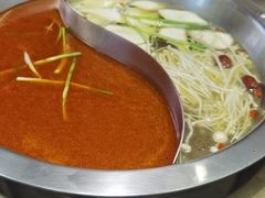 -沸炉重庆老火锅(军事博物馆店)