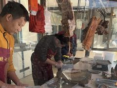-洲心街道青联村镜记烧肉