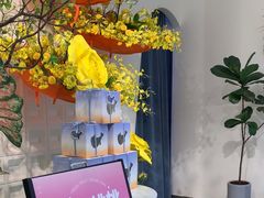 -山与蓝·轻糖鲜果蛋糕(勒泰店)