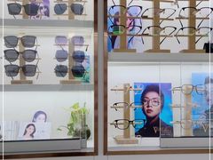 -翰佐蔡司小乐圆·依视路星趣控·暴龙眼镜折扣店
