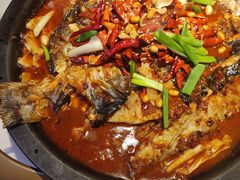 -鸣记脆皮烤鱼·海鲜烤鱼(三八广场店)