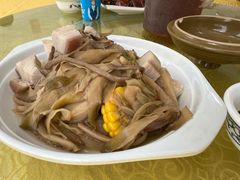 霸王花煲猪肉汤-烧鹅妹饭店