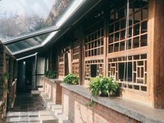 -瓦厂酒店