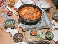 -KimPro 辛普乐概念韩餐