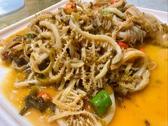 -华光驿站私房菜·黑金冠
