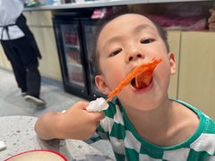 -小杨生煎(金山百联购物中心3楼店)
