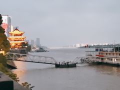 -杜甫江阁