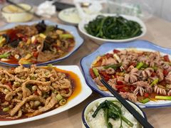 -洪霞餐馆