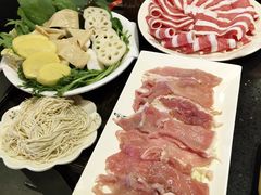 -宽板凳老灶火锅(南礼士路店)