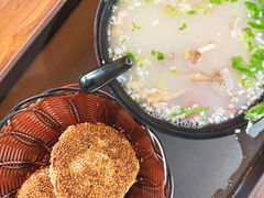 -万红路羊汤烧饼店(将台路店)
