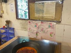 -苟味道老火锅(黄桷坪店)