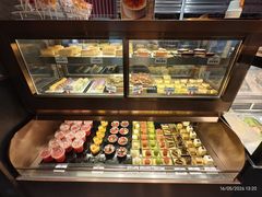 -一绪に和牛寿喜烧(罗湖益田假日店)