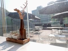 -UNI UNI(环亚凯瑟琳店)