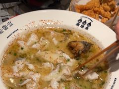 -渔语鱼酸菜鱼新川菜(来福士店)