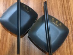 -陈员外正宗夹江烧烤(广福路店)