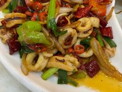 -覃记海鲜美食餐厅