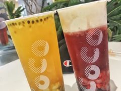 奶霜草莓果茶-CoCo都可(大兴店)