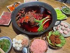 -周幺妹重庆老火锅(银泰城总店)