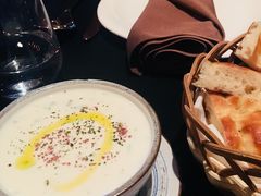 ayran土耳其咸酸奶-Efes Turkish & Mediterranean Cuisine 艾菲斯餐厅(陆家嘴店)