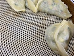 -金城包子牛肉灌汤包(台东四路店)