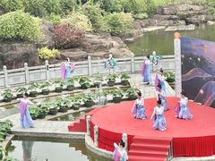 -广州莲花山旅游区