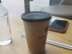 -星巴克臻选(上海合生汇1F店)