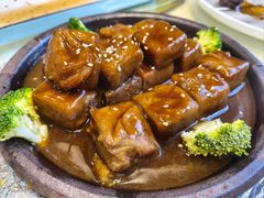 铁板秘制芋艿-南湖船菜大酒店