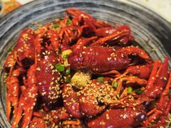 -肥肥虾庄·金牌油焖大虾(汉街SKP店)