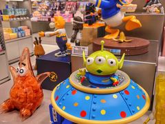 -泡泡玛特POPMART(蓝色港湾店)