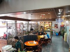 大堂-荷香婆婆鱼锅(七一路店)