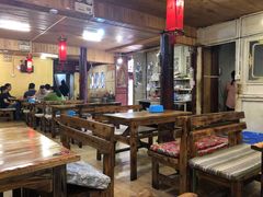 -小锅巴纳西餐厅