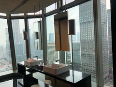 -深圳皇庭V酒店