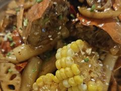 -顶峰夜宴·龙虾烧烤大排档(九江学院店)
