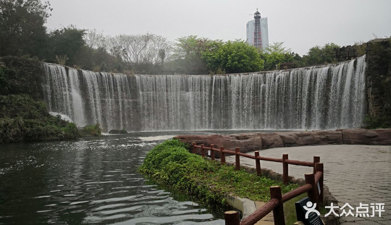 无人游自然景观