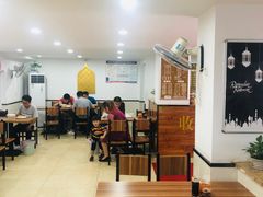 大堂-草桥清真牛肉锅贴扁食店