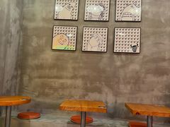 -牛纽塔·牛人堡(群众路店)
