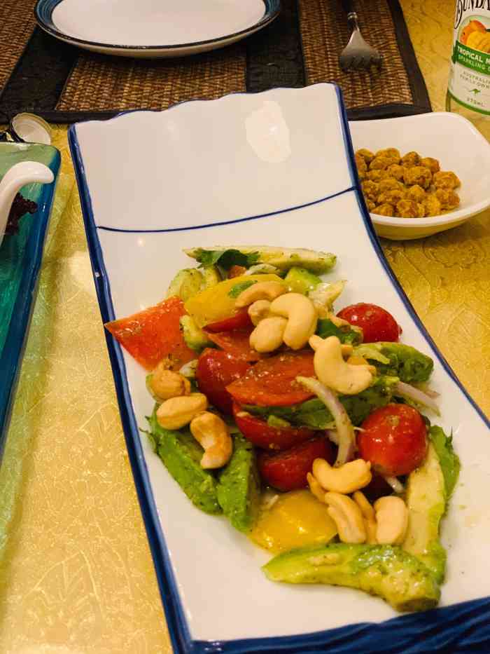 蓝象泰国餐厅(荣祥广场店)-"&黄咖喱大虾& 非常好吃,开始吃感觉椰奶.