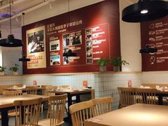 大堂-李子坝梁山鸡(北碚万达五鸡哥店)