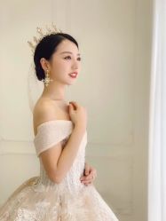-深白婚纱艺术馆(王府壹号店)