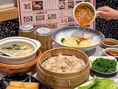 -馋三尺蟹粉小笼(人民广场店)