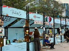 -中航城君尚购物中心
