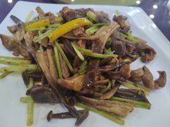 -绿雅居原生态农庄(小涌店)
