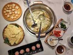 -三个椰子·现砍椰子鸡(金源CBD店)