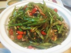 砂煲扁豆丝-壹块捌烧烤(灯市口店)