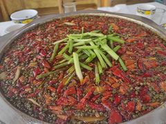 -乡土特色.冷锅鱼.牦牛肉汤锅