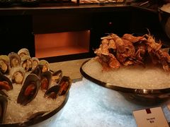 当日海鲜-康莱德酒店·美庭自助餐厅