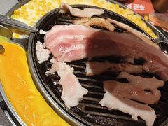 -轻烧烤肉(光谷步行街店)