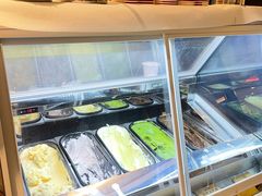 冰淇淋-一绪に寿喜烧(虹悦城店)