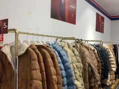 -王府井百货(中州中路店)